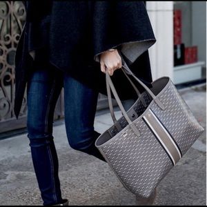 Tory Burch Gemini Link Tote